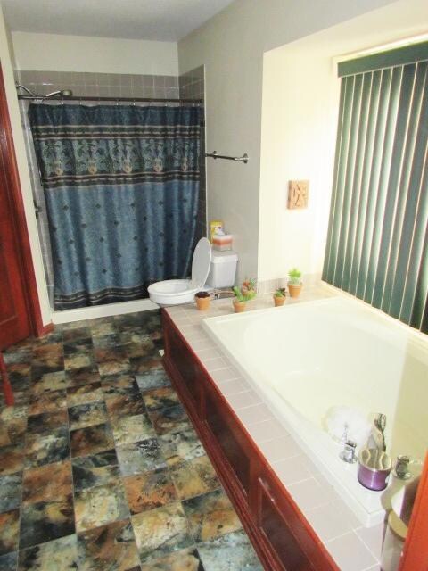 974 Kingsway Cir, Howard, OH 43028 - photo 7