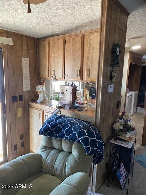 2015 S. Wickiup #28 Kitchen Pass Thru