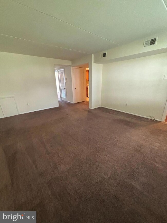 600 Grant Rd unit 31A, Folcroft, PA 19032 - photo 6