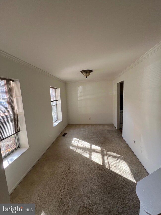 9017 Lambskin Ln, Columbia, MD 21045 - photo 2