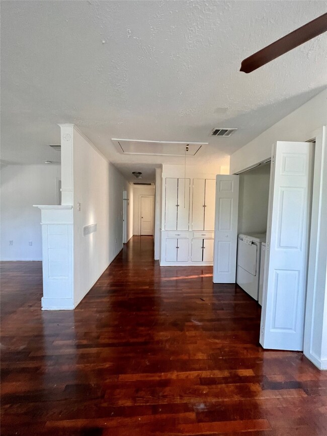 3514 Hastings St unit 3512, Houston, TX 77017 - photo 5