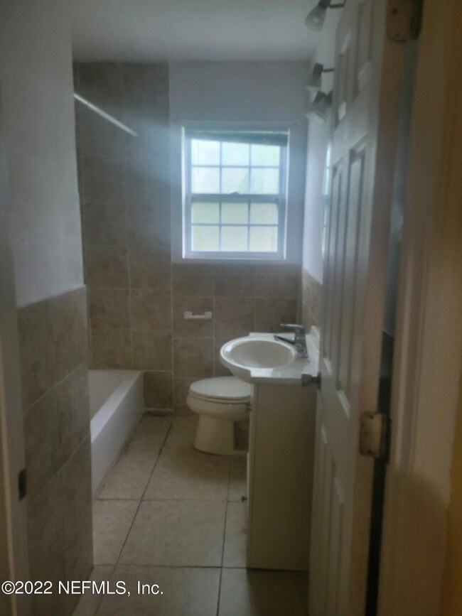 1212 Plymouth Place, Jacksonville, FL 32205 - photo 4