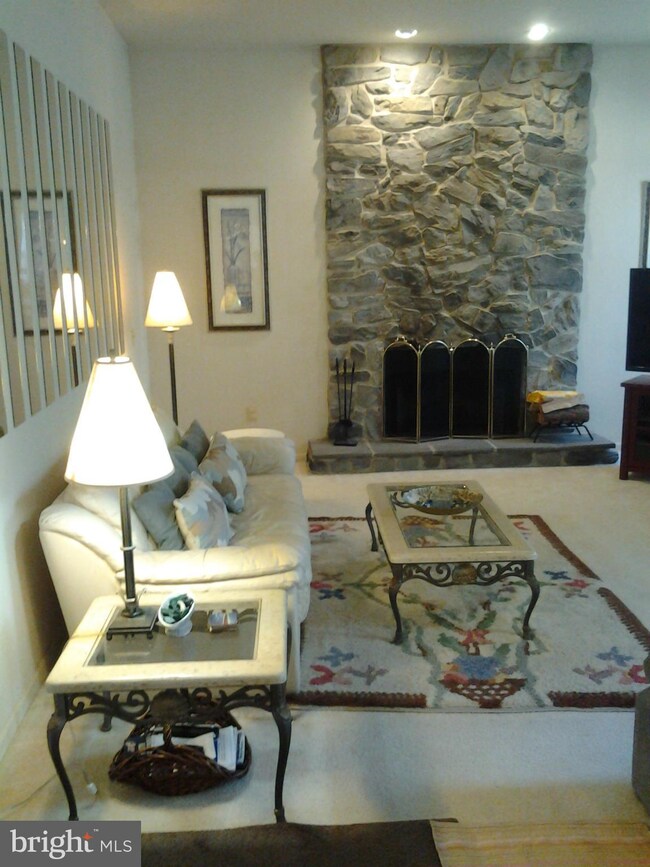 2305 Loretta Ct, Accokeek, MD 20607 - photo 6