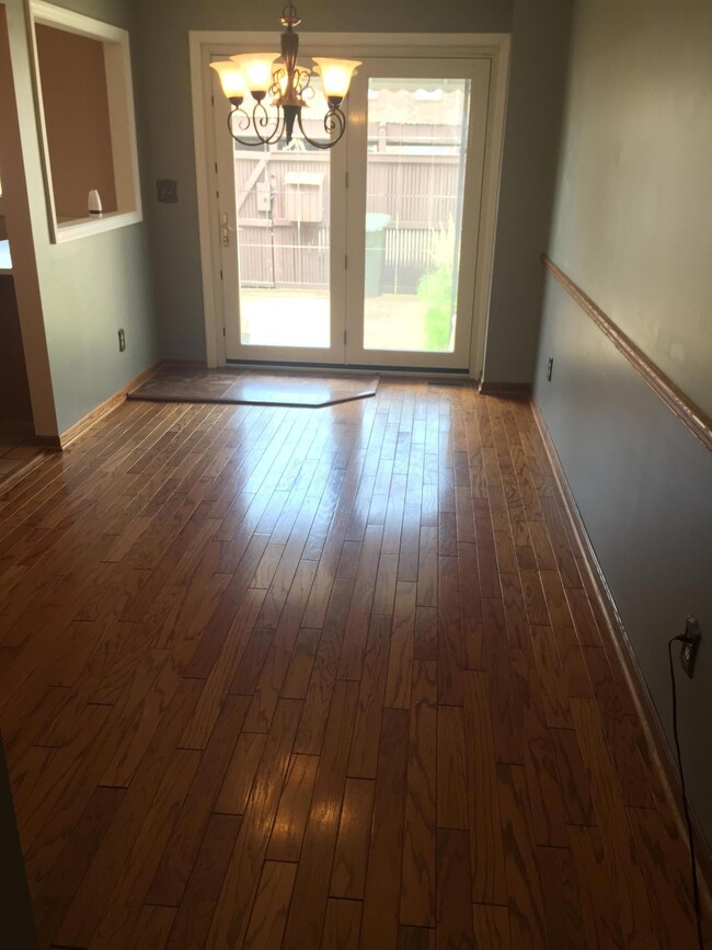 599 Simbury St unit C2, Columbus, OH 43228 - photo 5