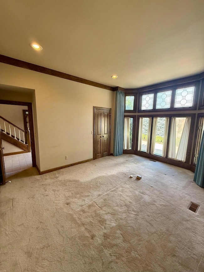 2165 Partlow Dr, Columbus, OH 43220 - photo 5