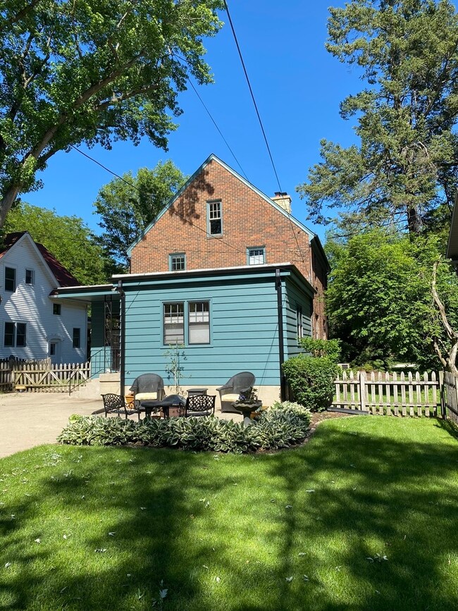 119 Le Grande Blvd, Aurora, IL 60506 - photo 4