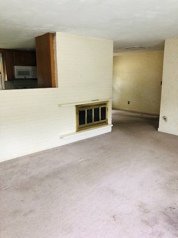 117 Elsie Rd, Brockton, MA 02302 - photo 4