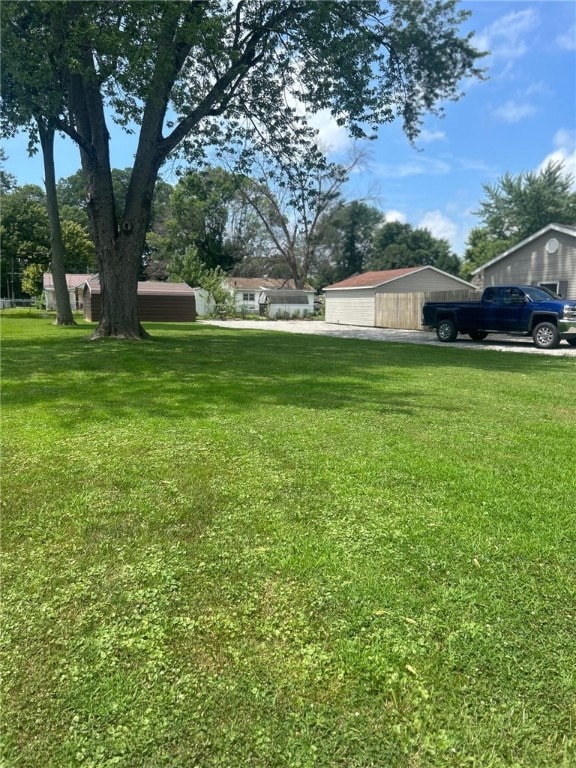 509 NE 2nd St, Casey, IL 62420 - photo 4