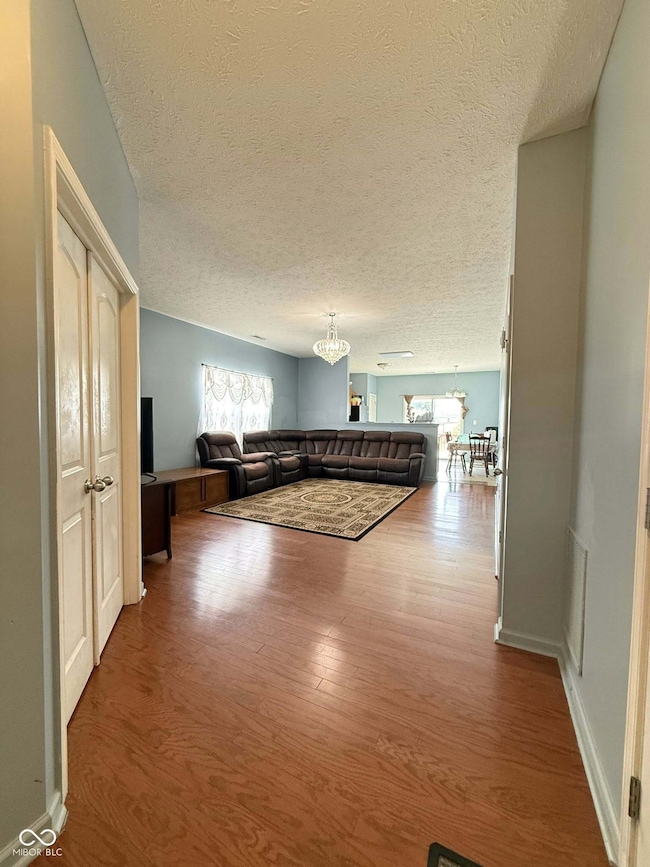 621 Appleseed Way, Indianapolis, IN 46217 - photo 4