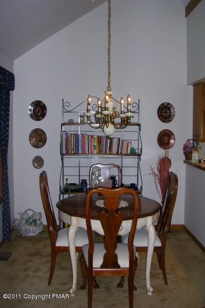 34 Village Dr, Stroudsburg, PA 18360 - photo 3