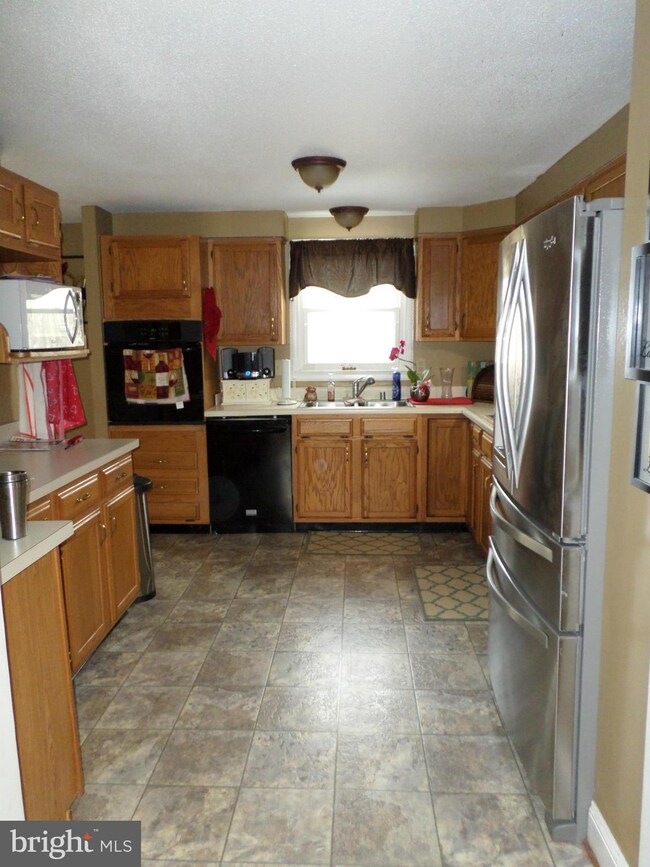 10425 Stewart Rd, Spotsylvania, VA 22553 - photo 7