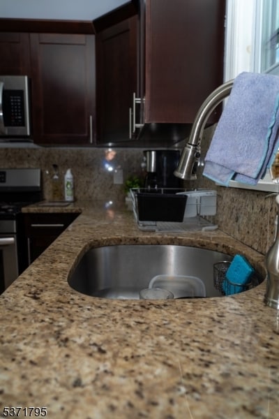 240 Beech St unit 2, Kearny, NJ 07032 - photo 5