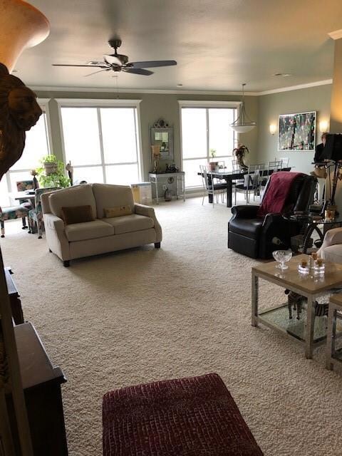 208 Kiowa Dr N, Gainesville, TX 76240 - photo 2