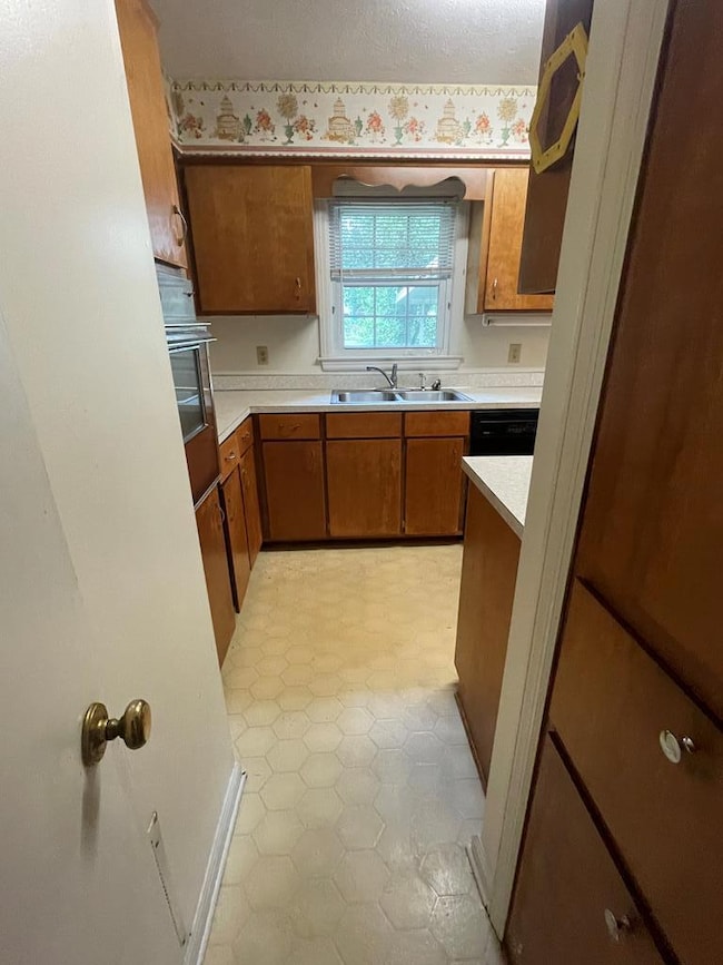 4355 Byron St, Columbus, GA 31907 - photo 4