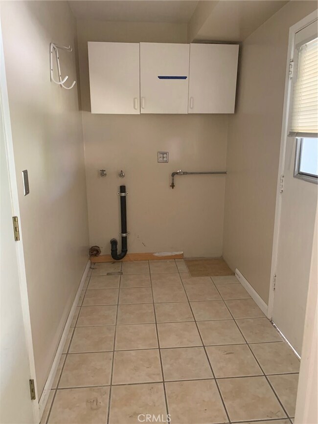 5703 Faculty Ave, Lakewood, CA 90712 - photo 6