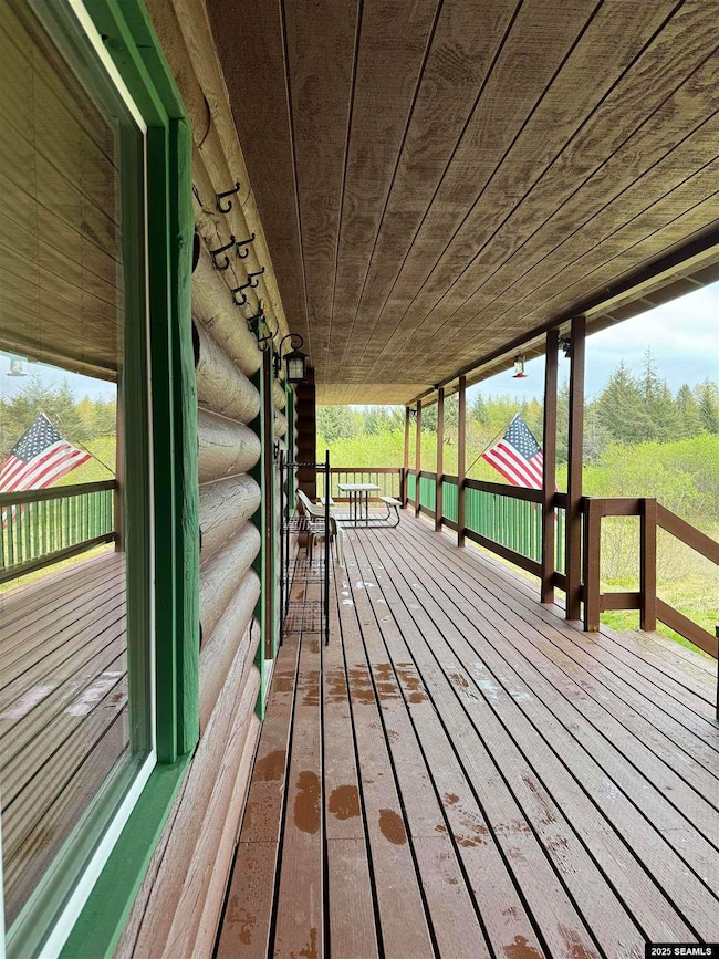 9 Needle Fish Ln, Gustavus, AK 99826 - photo 2