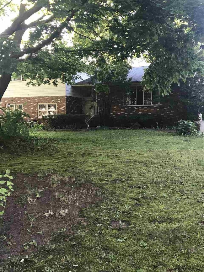 86 Marie Pkwy, Albany, NY 12211 - photo 3