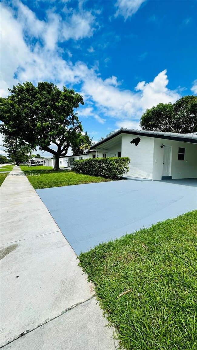 Front of house, driveway