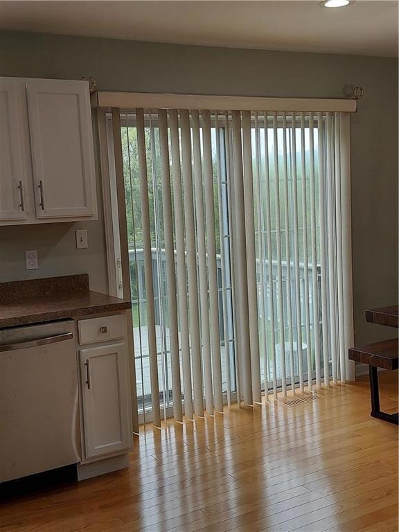 711 Bach Ct, Freemansburg, PA 18017 - photo 3