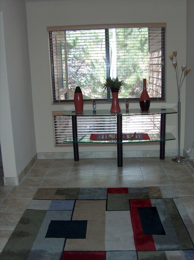 Spacious Foyer