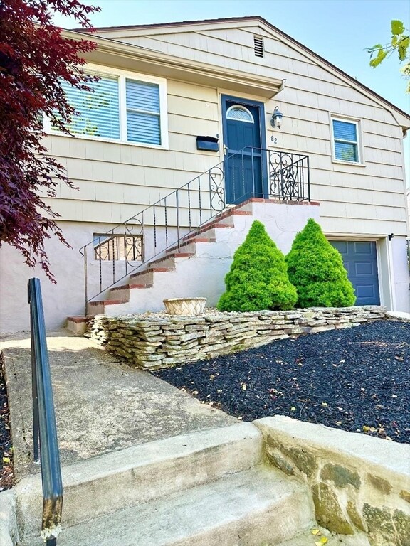 82 Clark St, Lynn, MA 01902 - photo 4