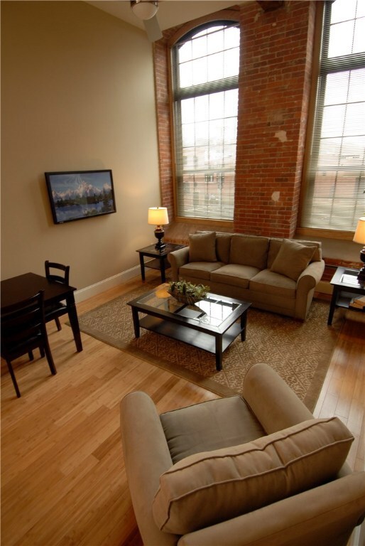 12 Eagle St unit 206, Providence, RI 02908 - photo 2