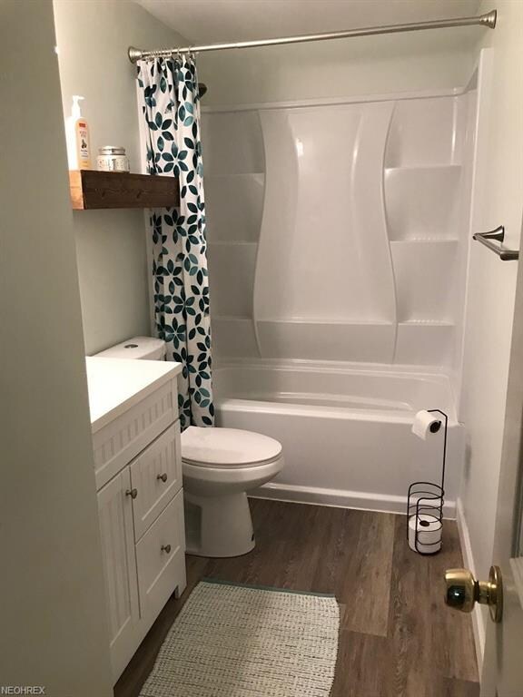 974 Colony Dr, Aurora, OH 44202 - photo 5