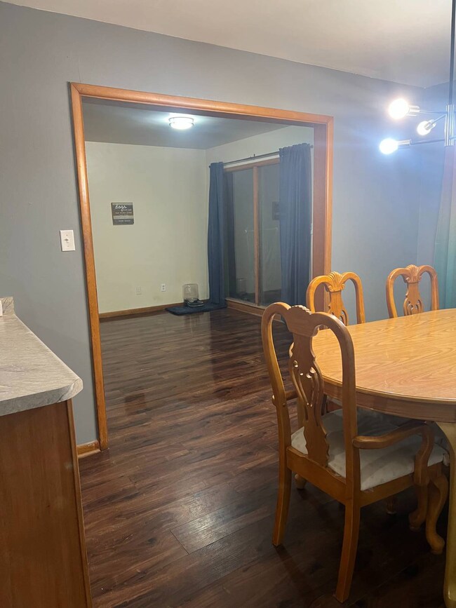 8860 E 1050th Ave, Robinson, IL 62454 - photo 7