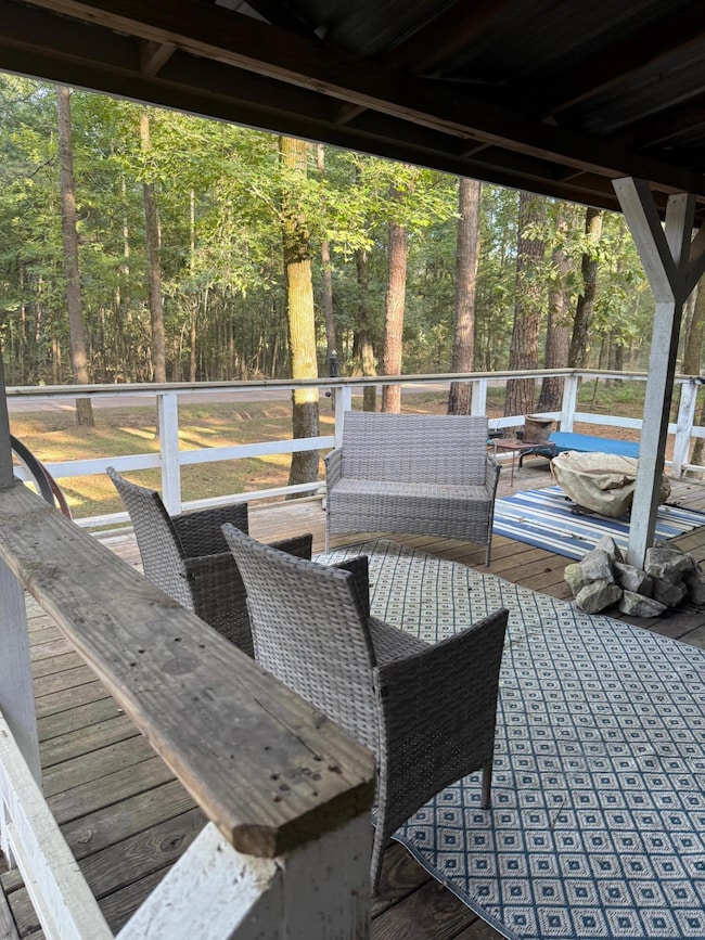 230 Acorn Aly, West Point, MS 39773 - photo 3