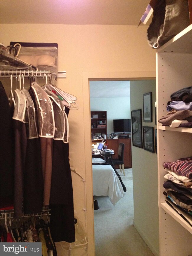 1011 Arlington Blvd unit 848, Arlington, VA 22209 - photo 3