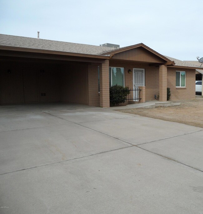1632 N 54th Ln, Phoenix, AZ 85035 - photo 3