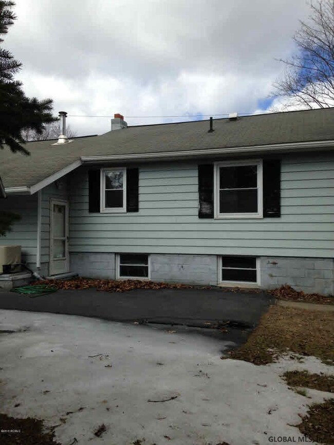 13 E State St, Glens Falls, NY 12801 - photo 5