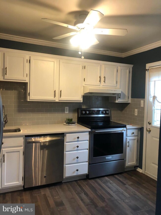 8623 Houlton Harbour, Pasadena, MD 21122 - photo 4