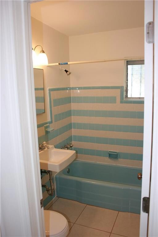 2230 Douglas St, Hollywood, FL 33020 - photo 7