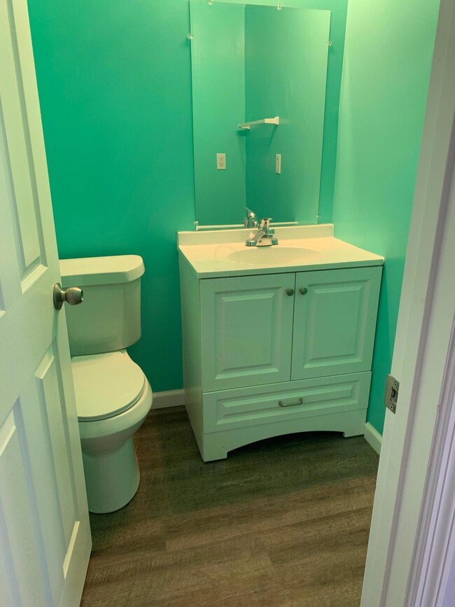 140 S Princeton half bath main floor