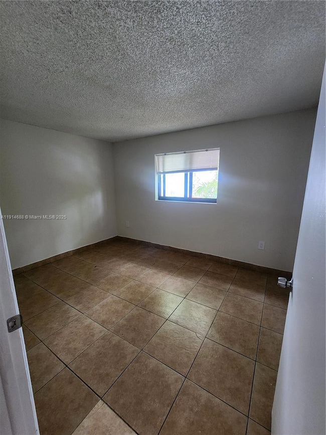 19600 SW 110th Ct unit 113, Cutler Bay, FL 33157 - photo 6