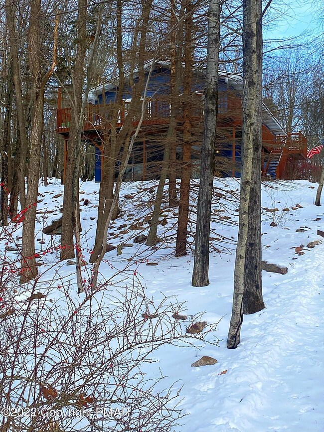 358 Birch Dr, Blakeslee, PA 18610 - photo 3