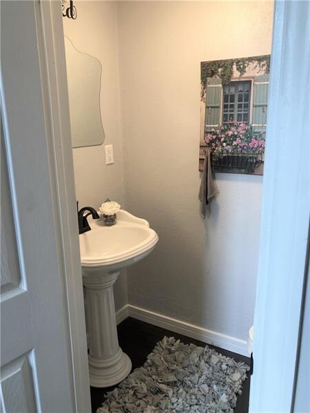 2612 Pitcairn Rd, Monroeville, PA 15146 - photo 7