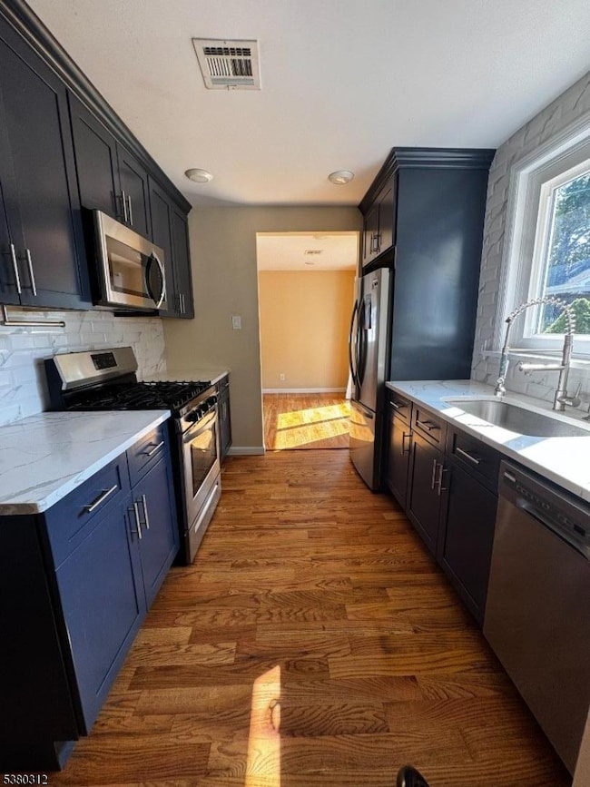 68 Maple St, Bridgewater, NJ 08807 - photo 4