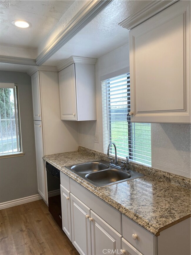 14089 Hausteen Ct, Moreno Valley, CA 92553 - photo 6