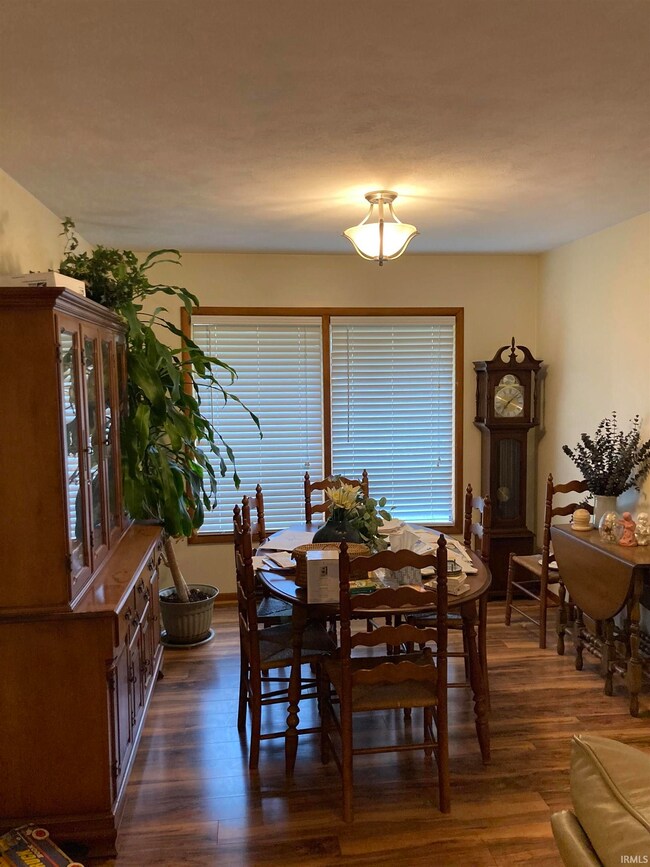 312 Whisman St, Elnora, IN 47529 - photo 6