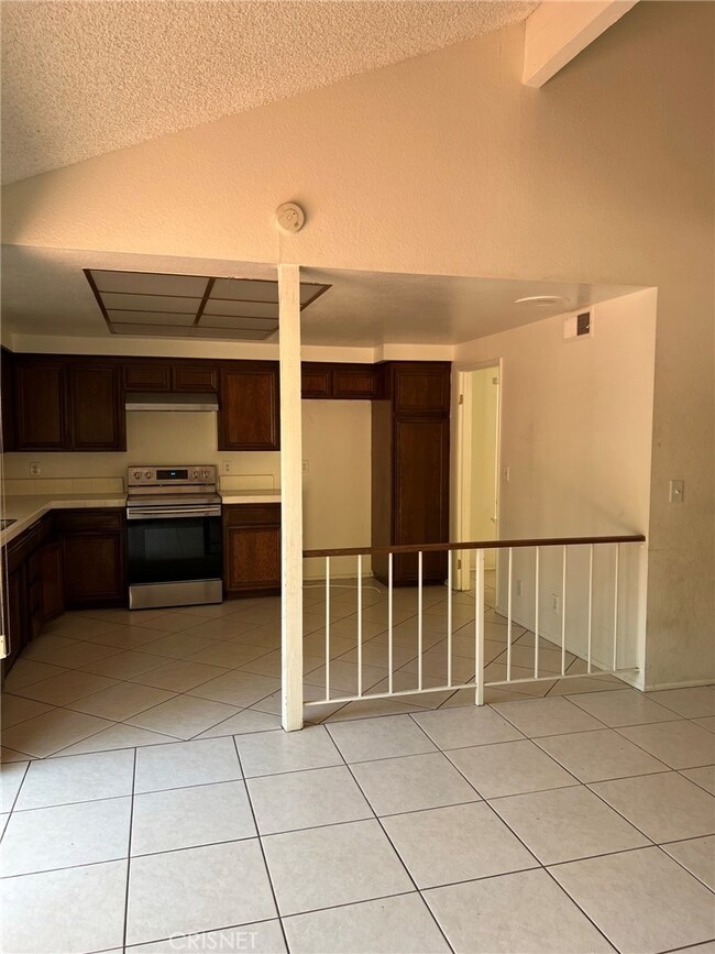 730 Cypress St, Newbury Park, CA 91320 - photo 4