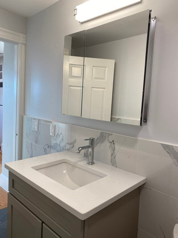 6 Primrose St unit 3, Roslindale, MA 02131 - photo 7