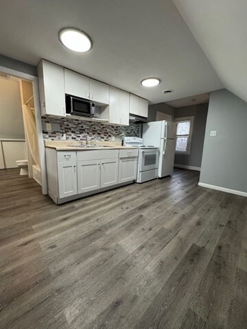 6 Apple St unit 3, Lynn, MA 01902 - photo 6