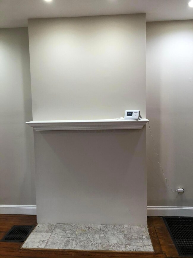 416 Mantle