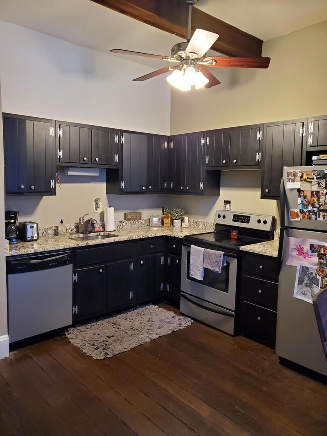 584 S Pearl St unit 586, Columbus, OH 43215 - photo 7