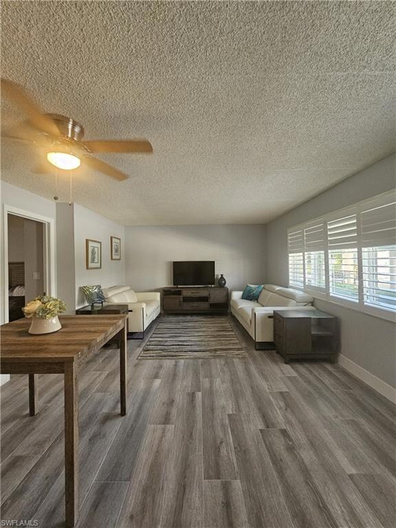 548 Broad Ave S unit 548, Naples, FL 34102 - photo 4