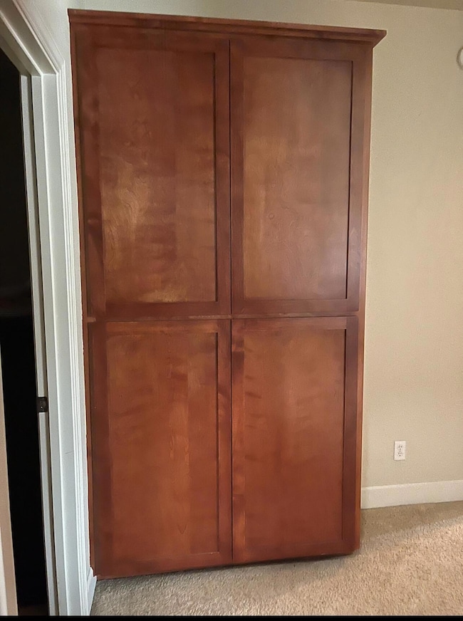 653 Blue Moon Dr, Central Point, OR 97502 - photo 7