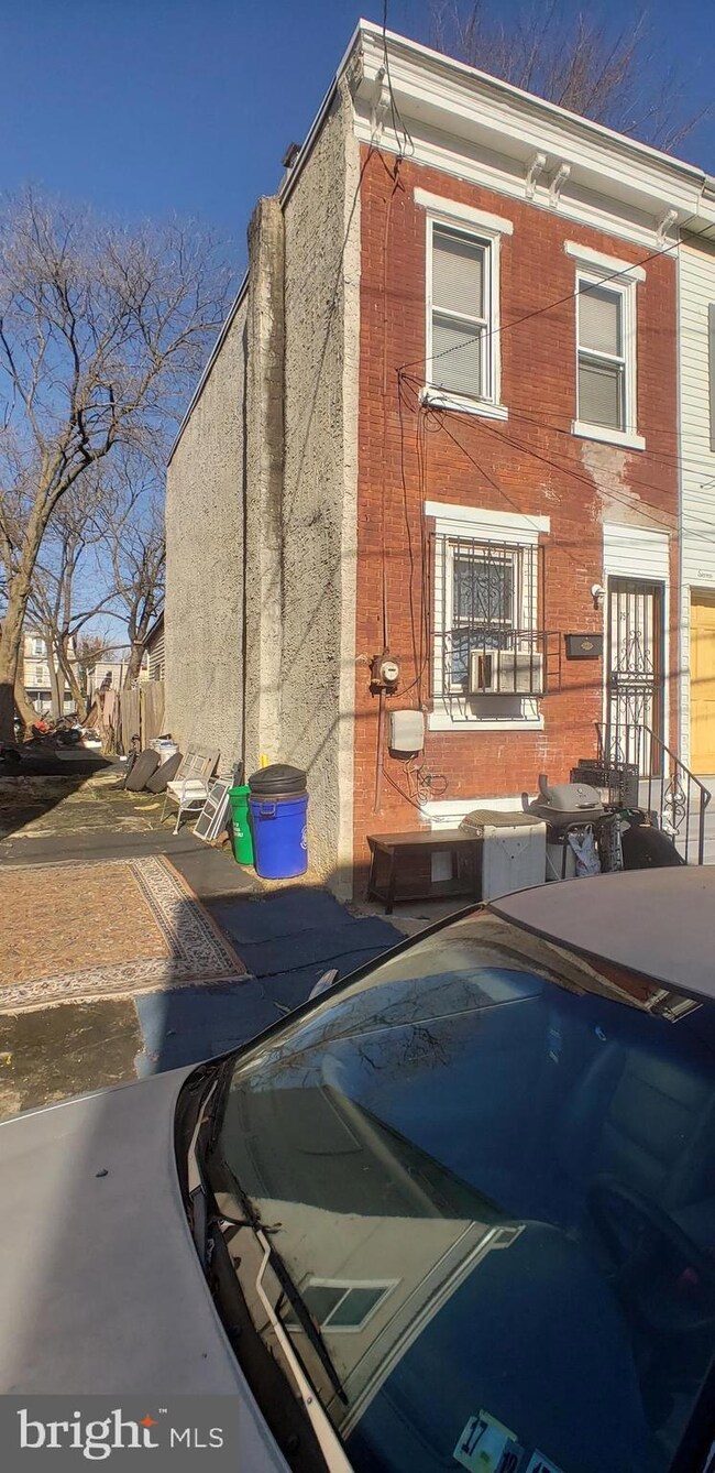 757 Mount Vernon St, Camden, NJ 08103 - photo 3