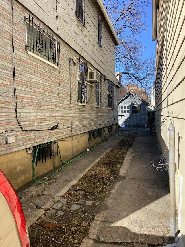 8621 59th Ave, Elmhurst, NY 11373 - photo 2